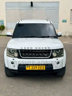 Land Rover Discovery 2013 White