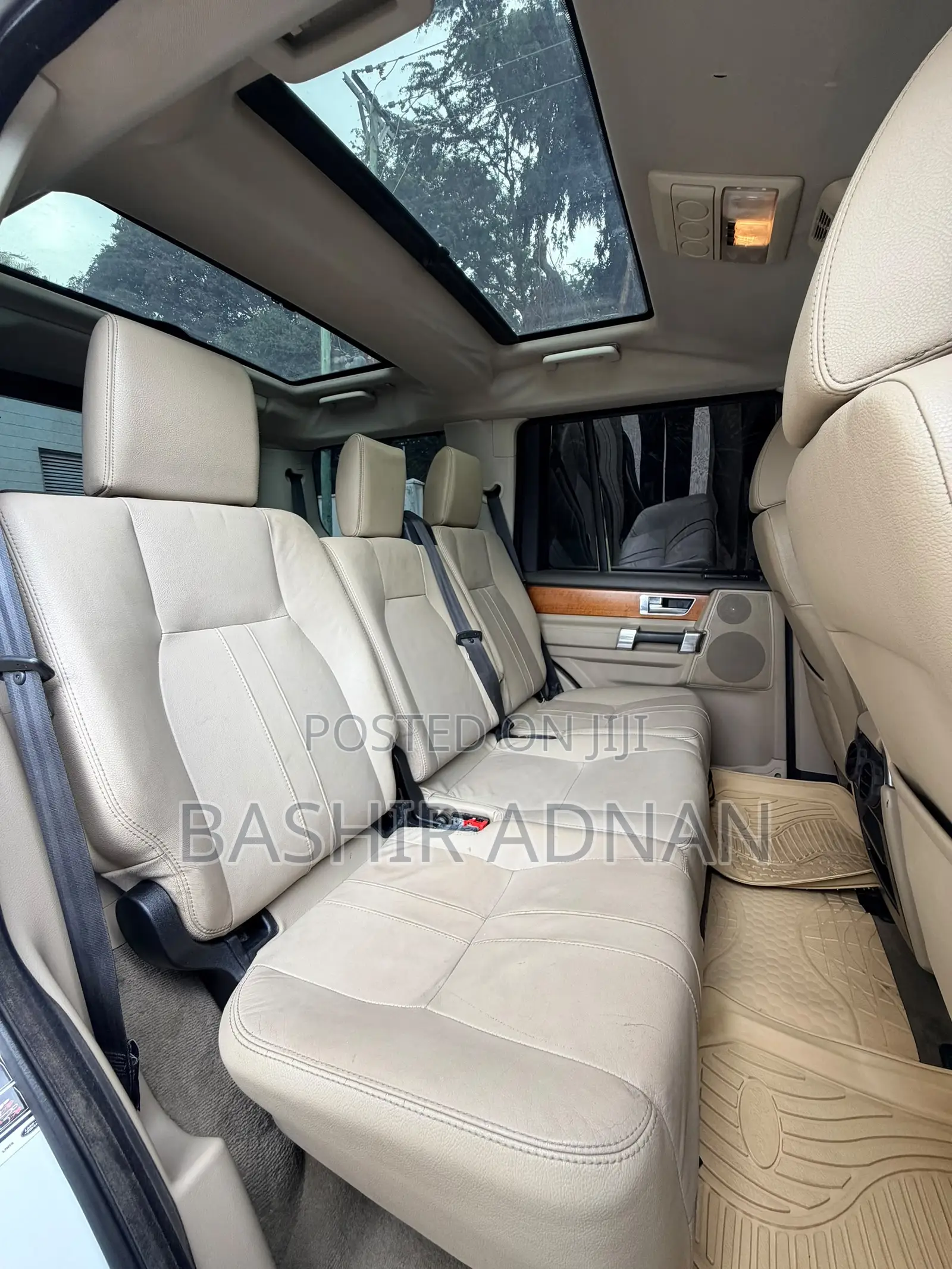 Land Rover Discovery 2013 White