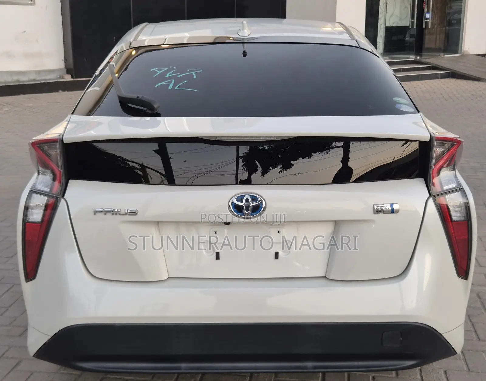 Toyota Prius 2017 Pearl