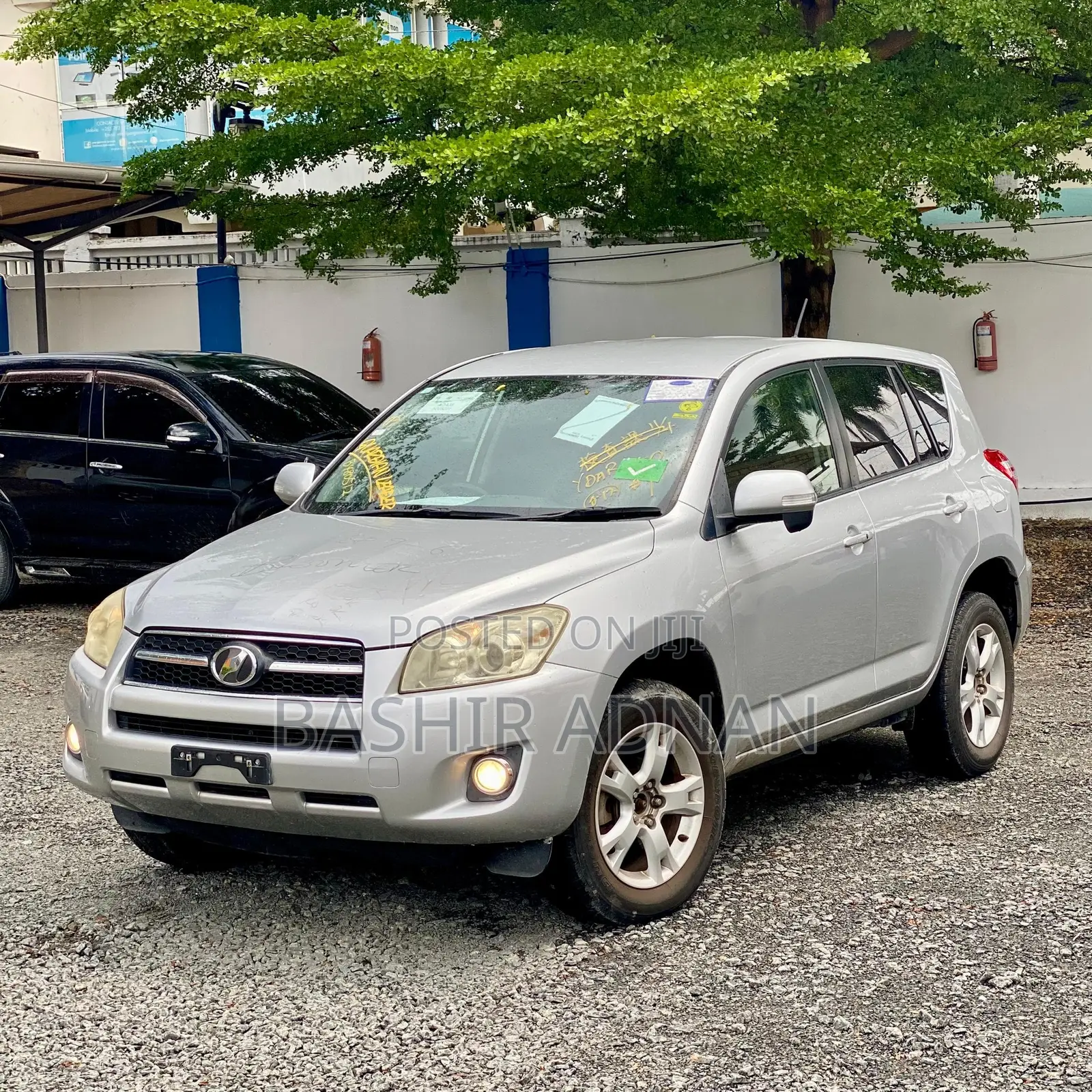Toyota RAV4 2010 Silver