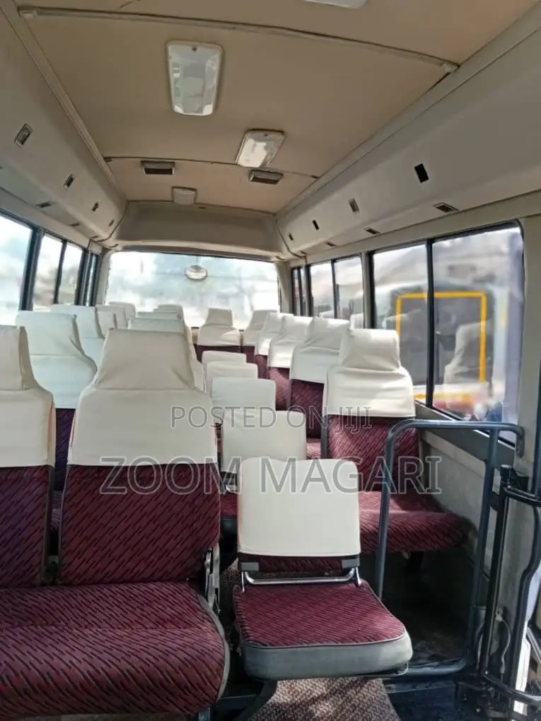 Toyota Coaster 2002