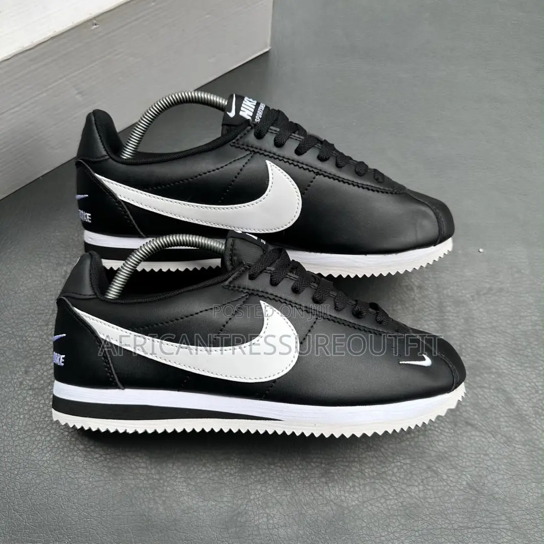 Nike Classic Corteiz Sneakers