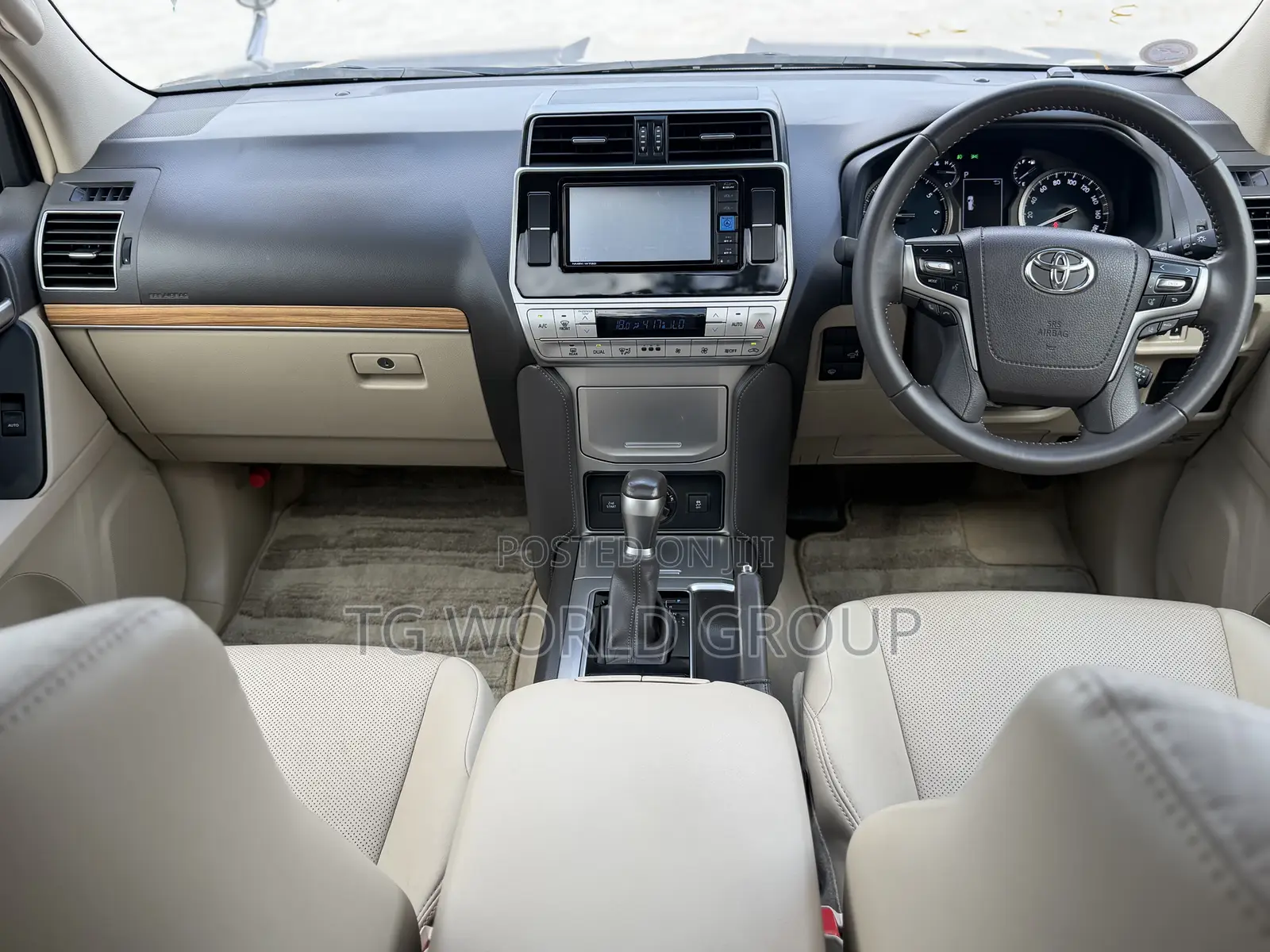 Toyota Land Cruiser Prado 2.7 2023 Burgundy