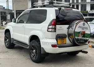 Toyota Land Cruiser Prado 2006 White