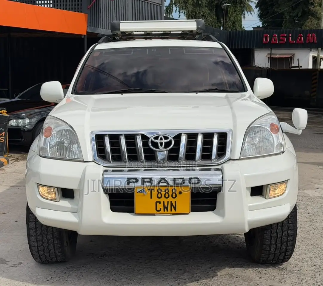 Toyota Land Cruiser Prado 2006 White
