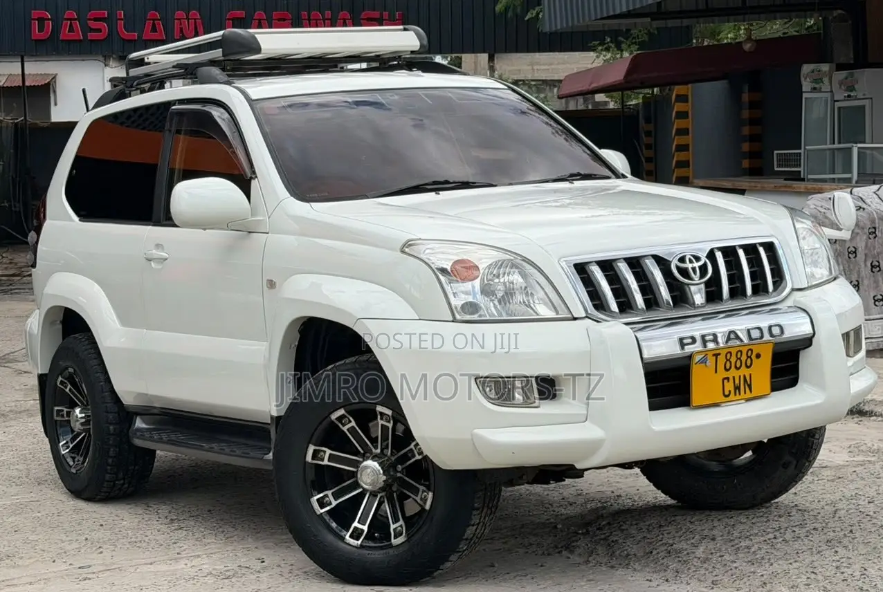 Toyota Land Cruiser Prado 2006 White