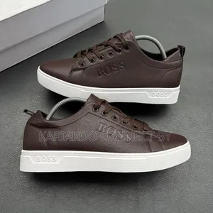 Men's Designer BOSS Pebbled Leather Smart Casual Sneakers