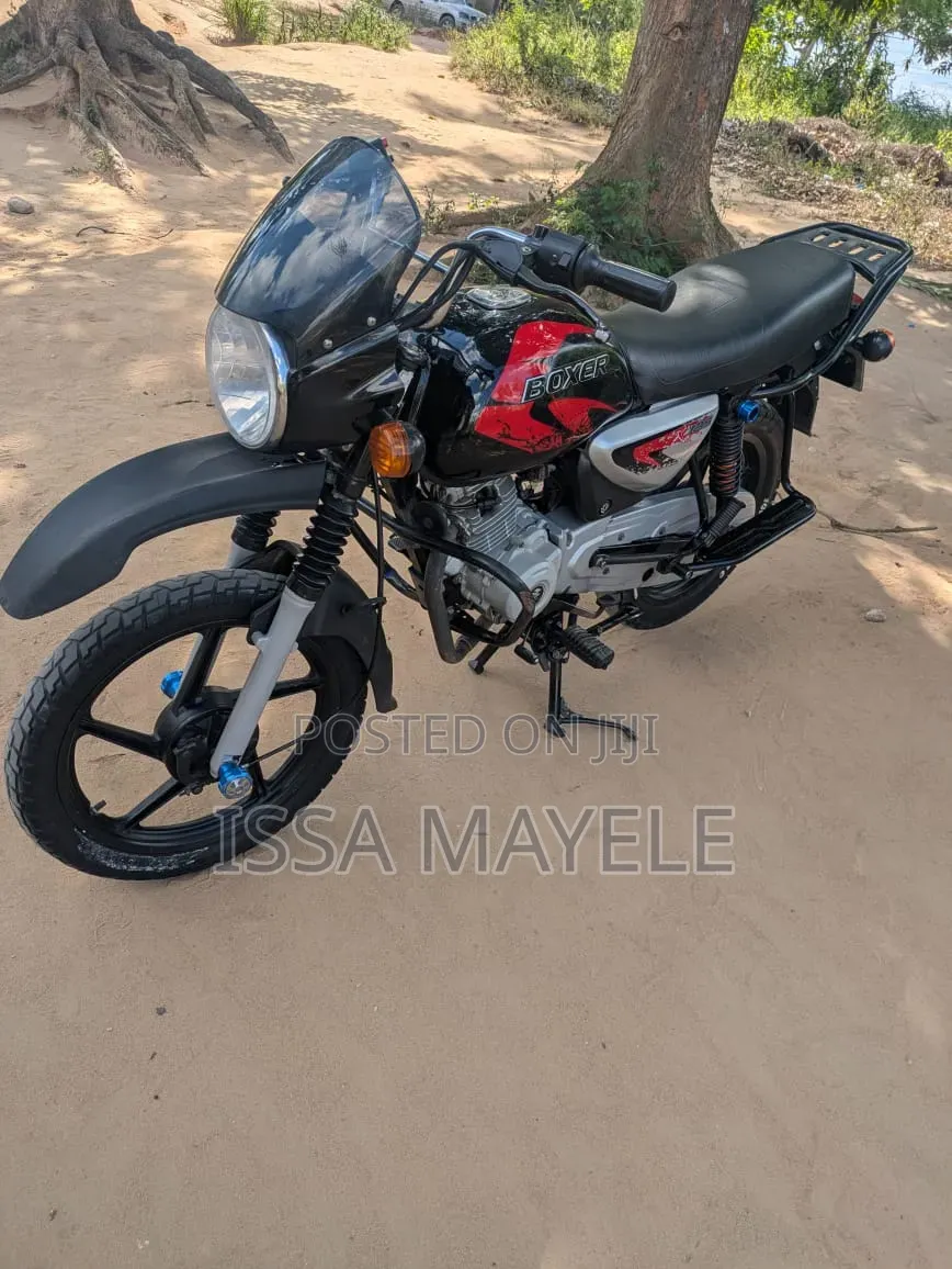 Bajaj Boxer X125 2025 Black