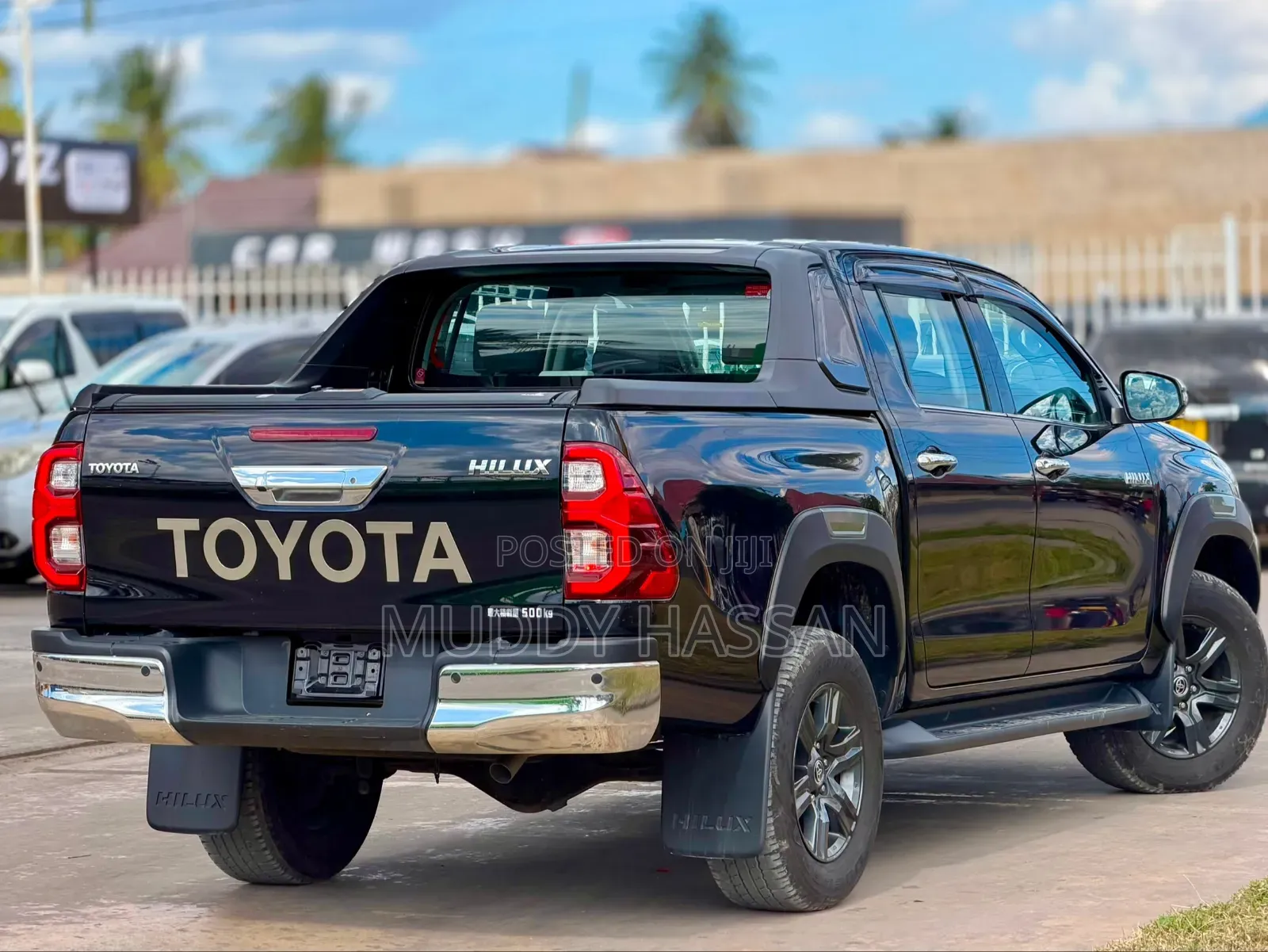 Toyota Hilux 2023 Black