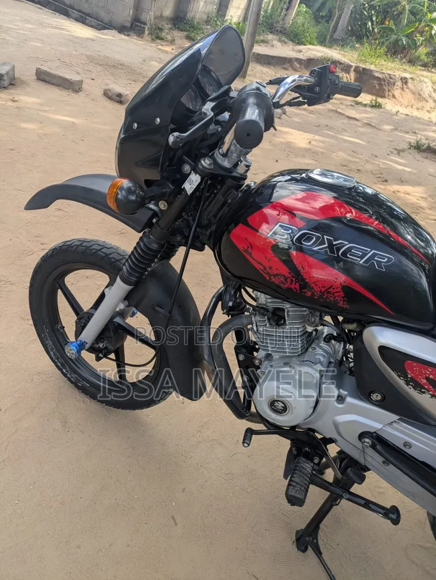 Bajaj Boxer X125 2025 Black