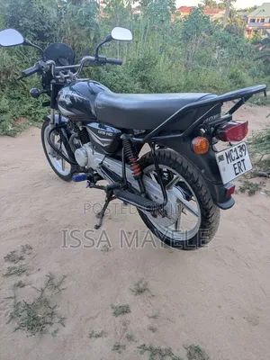 Bajaj Boxer 125 2025 Black