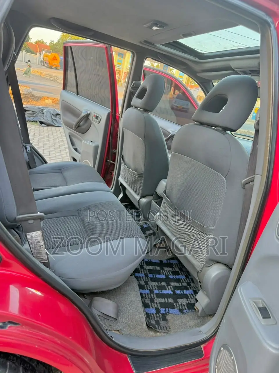 Toyota RAV4 2006 Red