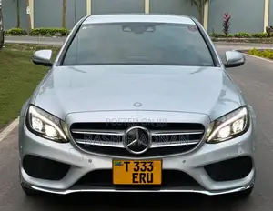 Mercedes-Benz C200 2015 Silver