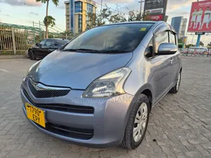Toyota Ractis 2007