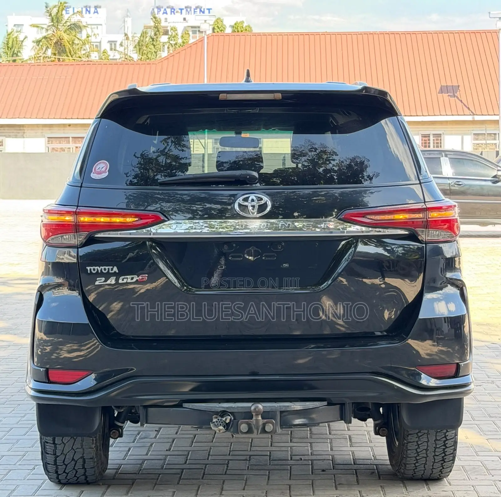 Toyota Fortuner 2018 Black