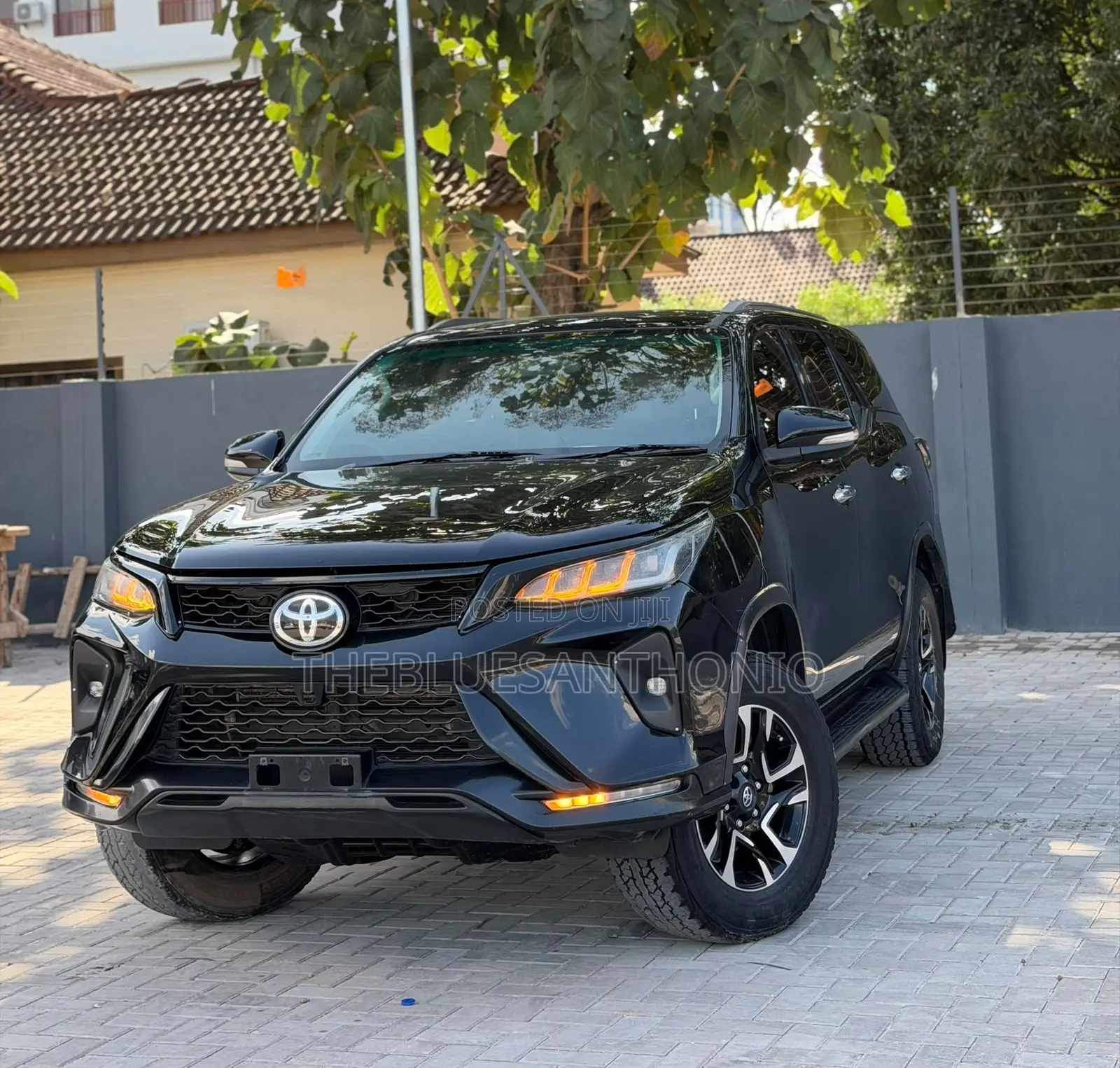 Toyota Fortuner 2018 Black