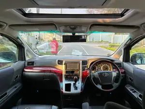 Toyota Vellfire X 2.4 FWD 8-Seater 2010 White