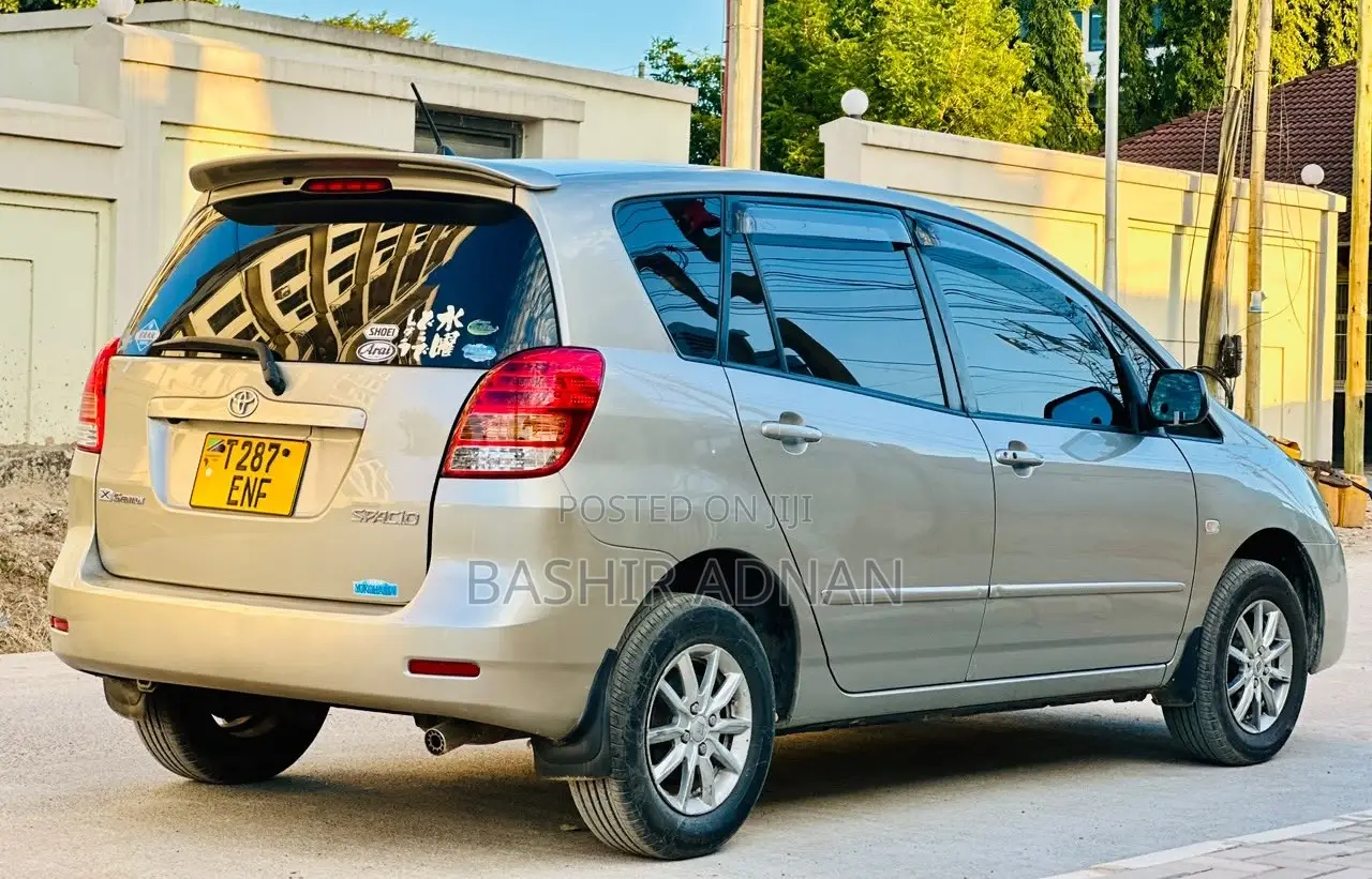 Toyota Corolla Spacio 1.5 X G-edition 2004 Beige