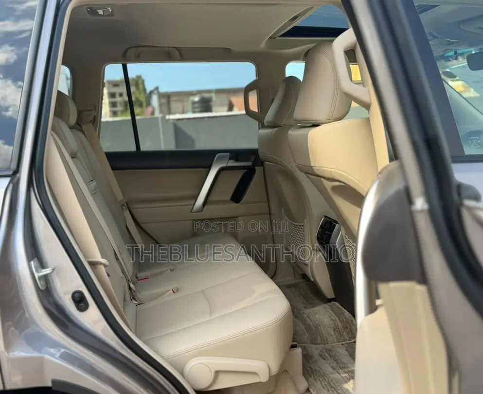 Toyota Land Cruiser Prado 2023 Brown