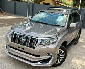 Toyota Land Cruiser Prado 2023 Brown