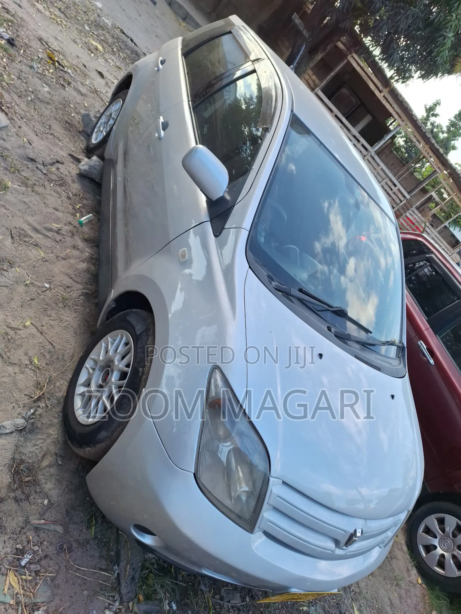 Toyota IST 2007 Silver