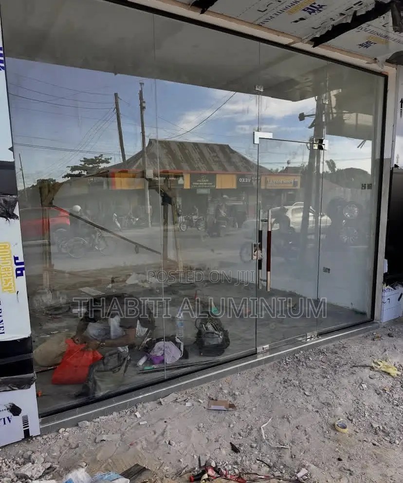 Framless Door Mlango Wa Kioo Kitupu Mm12
