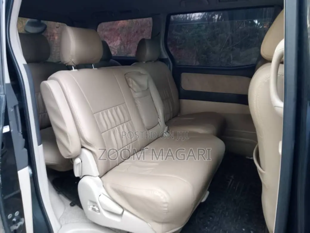 Toyota Alphard 2003 Black