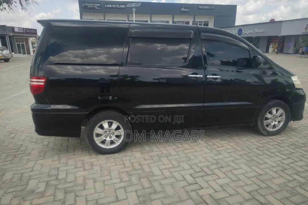Toyota Alphard 2003 Black