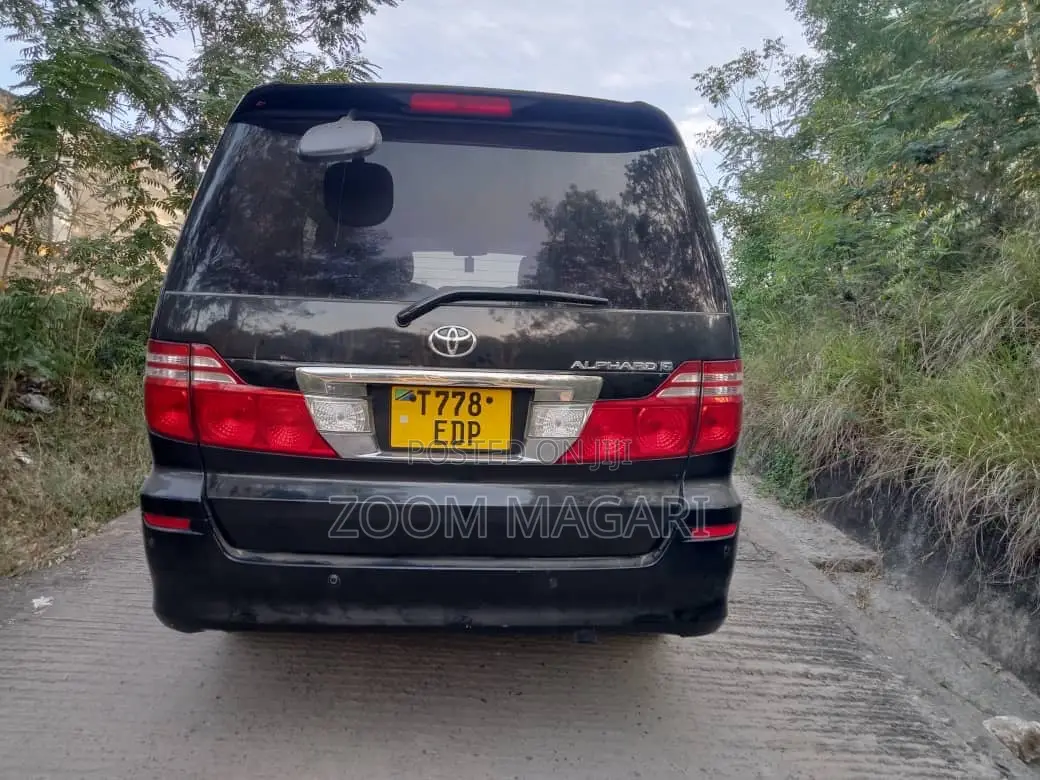 Toyota Alphard 2003 Black