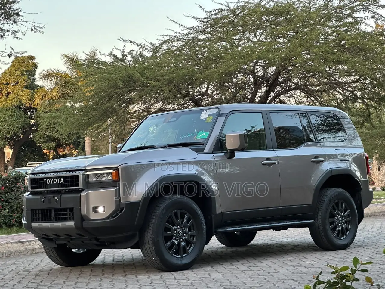 Toyota Land Cruiser Prado 2024 Gray