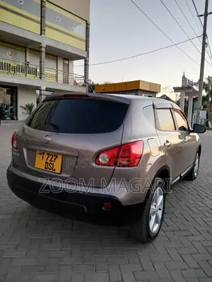 Nissan Dualis 2009 Beige