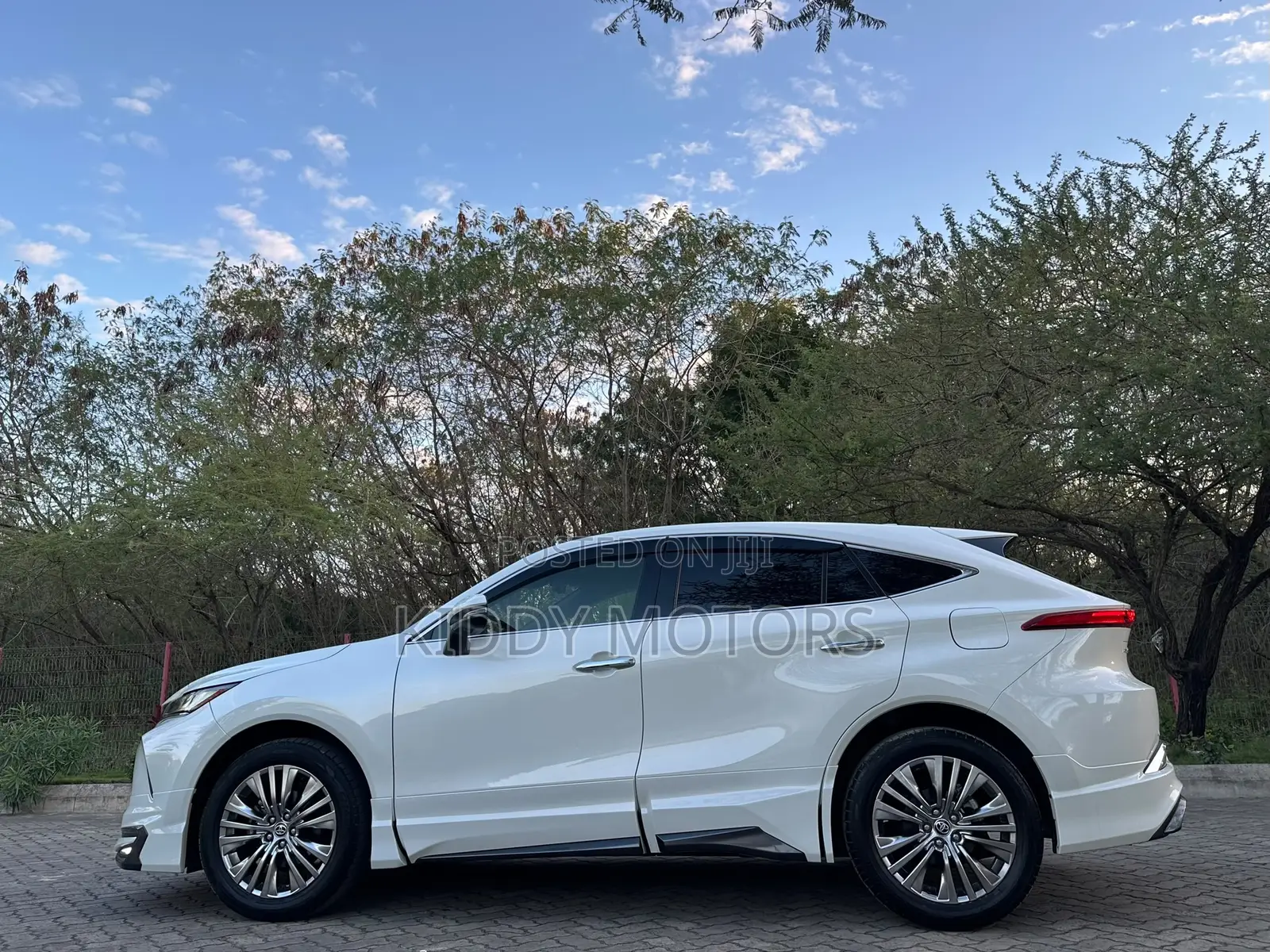 Toyota Harrier 2020 Pearl