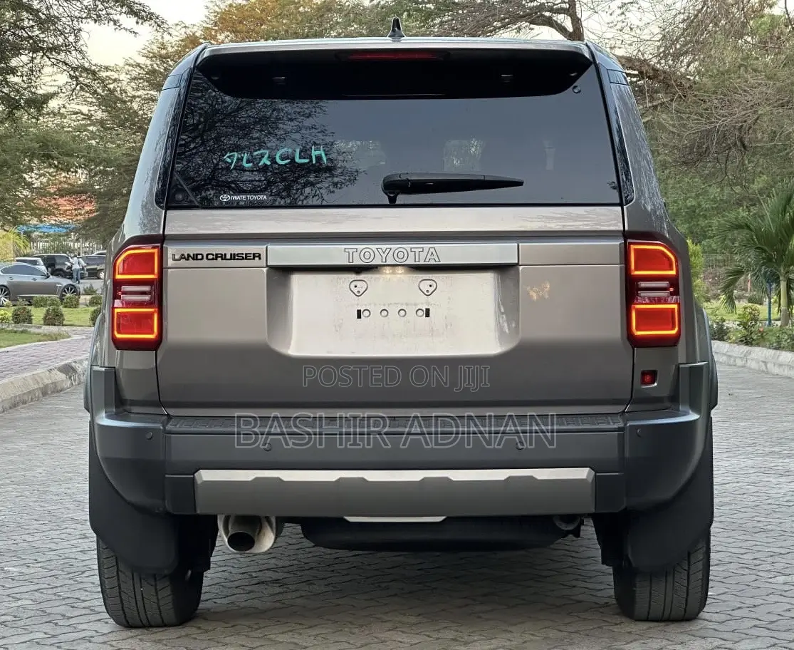 Toyota Land Cruiser LC250 2024 Brown
