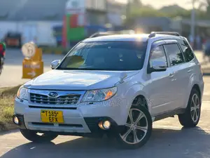 Subaru Forester 2012 White