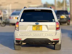 Subaru Forester 2012 White