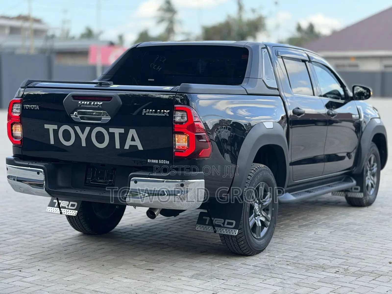 Toyota Hilux Revo Double Cab Deisel 2.4 AWD 2021 Black