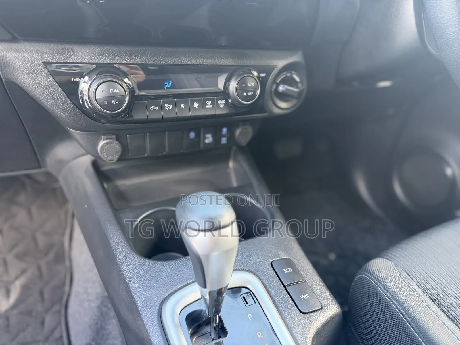Toyota Hilux Revo Double Cab Deisel 2.4 AWD 2021 Black