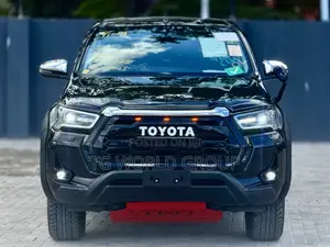 Toyota Hilux Revo Double Cab Deisel 2.4 AWD 2021 Black