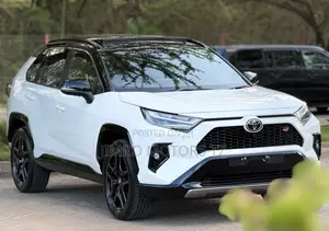 Toyota RAV4 2024 White