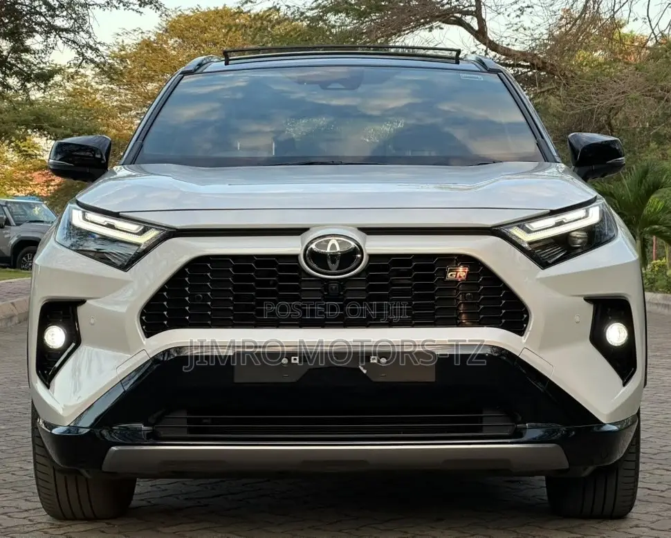 Toyota RAV4 2024 White