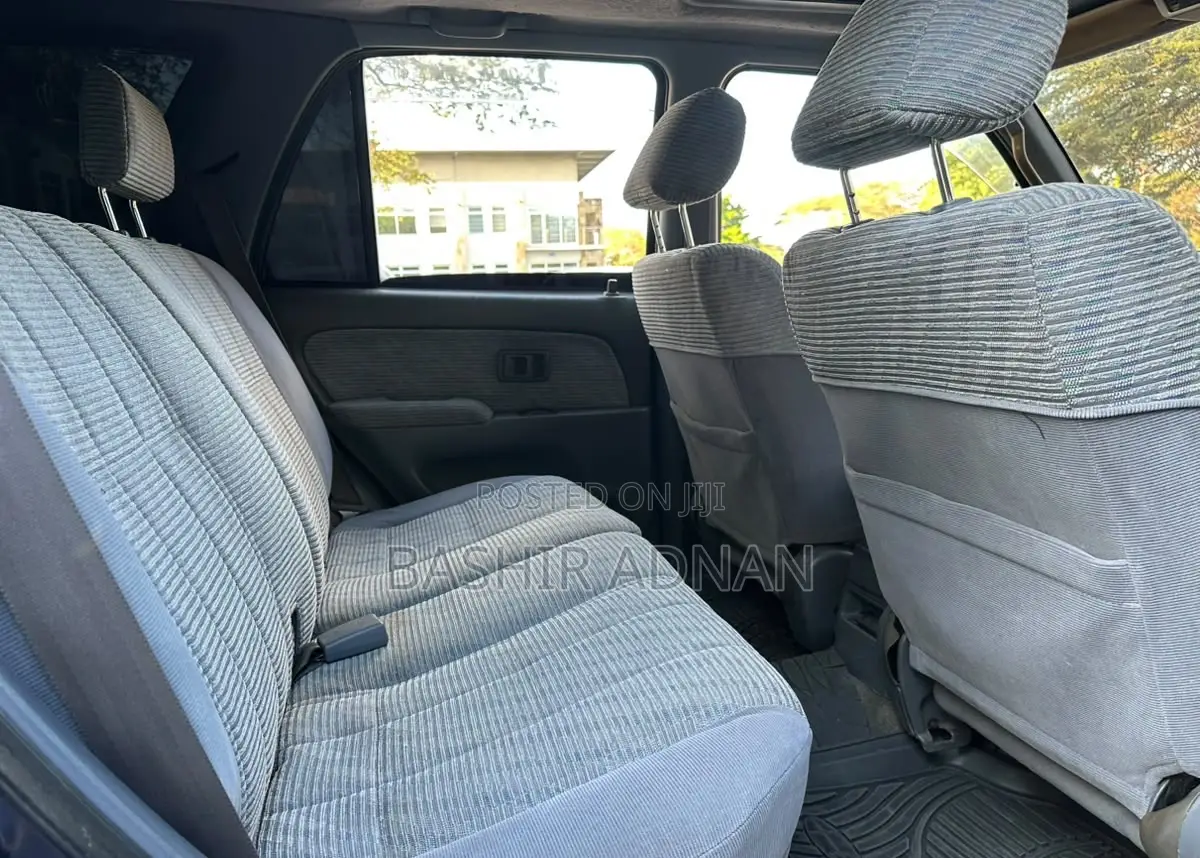 Toyota Hilux Surf 3.0DT 2000 Blue