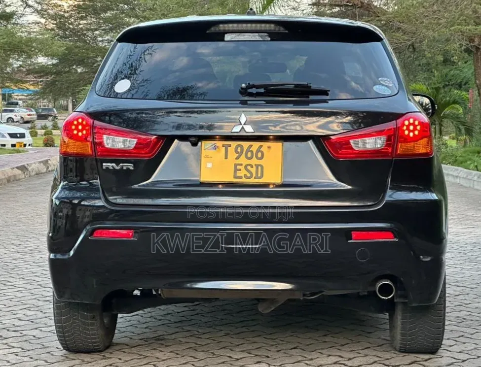 Mitsubishi RVR 2010 Black