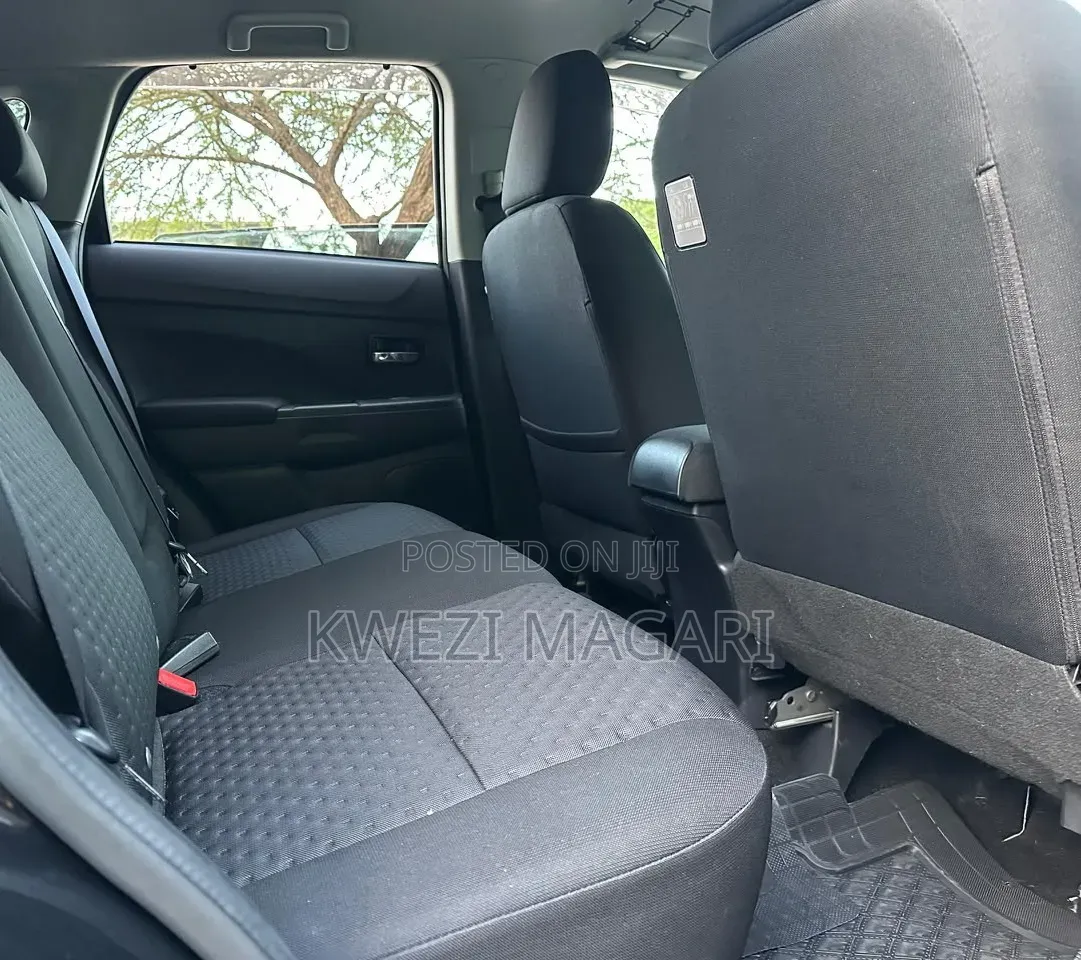 Mitsubishi RVR 2010 Black