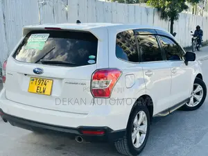 Subaru Forester 2014 White