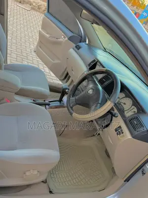 Toyota Allex 2005 Silver