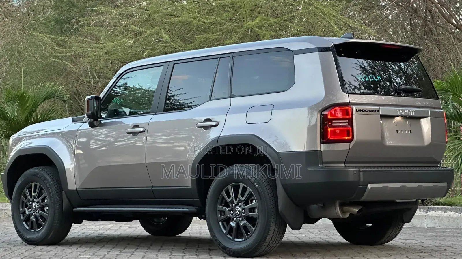 Toyota Land Cruiser Prado 2024 Gray