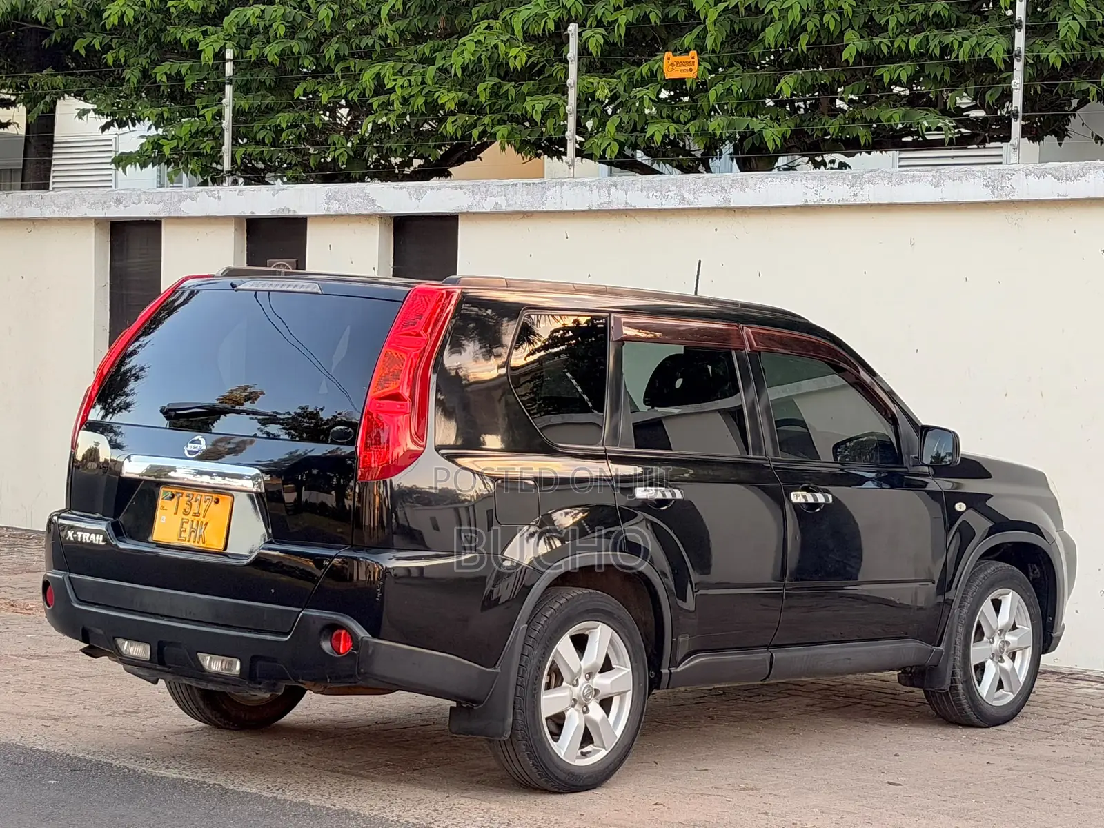 Nissan X-Trail 2010 Black