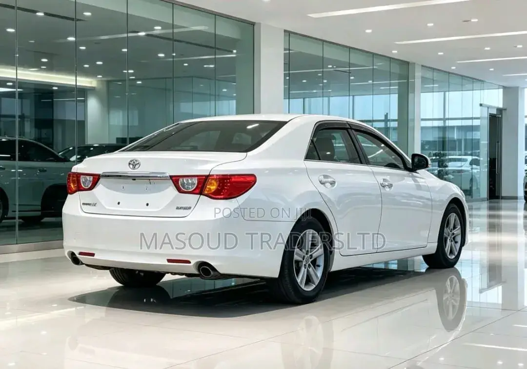 Toyota Mark X 2014 White