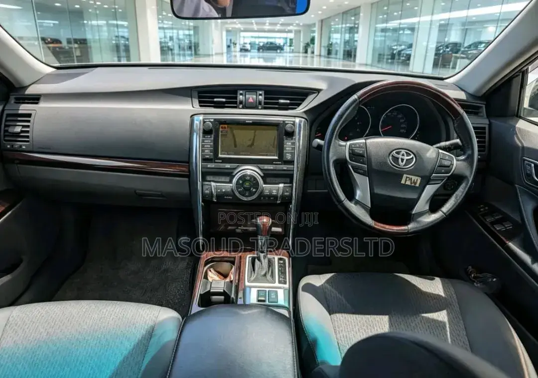 Toyota Mark X 2014 White
