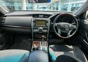Toyota Mark X 2014 White